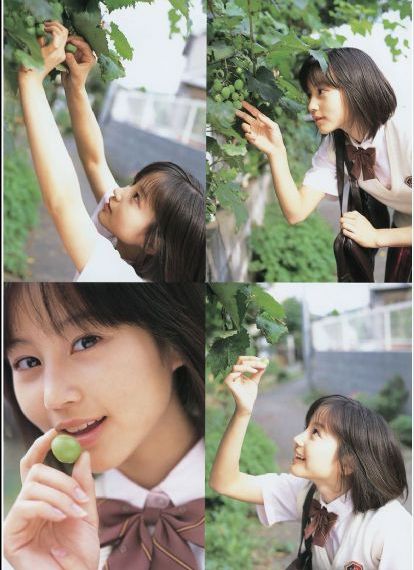 蒙上眼睛的女大学生_在线观看