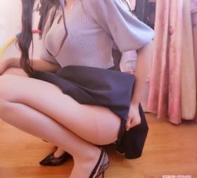 奇怪的邻居_HD高清完整版
